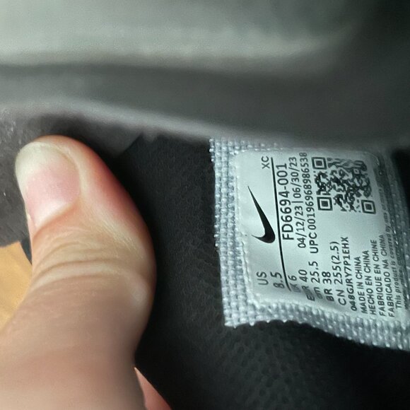 Nike Air Zoom Vapor 11 Fireberry Sneakers Womens Size 8.5 - Picture 3 of 6